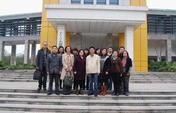 成都理工大学外语学院一行光临免费足球直播
交流学习